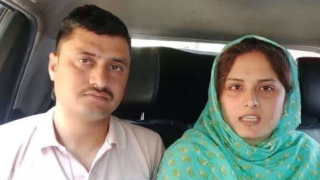 पाकिस्तानी-महिला-से-निकाह-करने-वाले-बर्खास्त-crpf-जवान-ने-पीएम-मोदी-से-लगाई-गुहार,-जानें-क्या-कहा